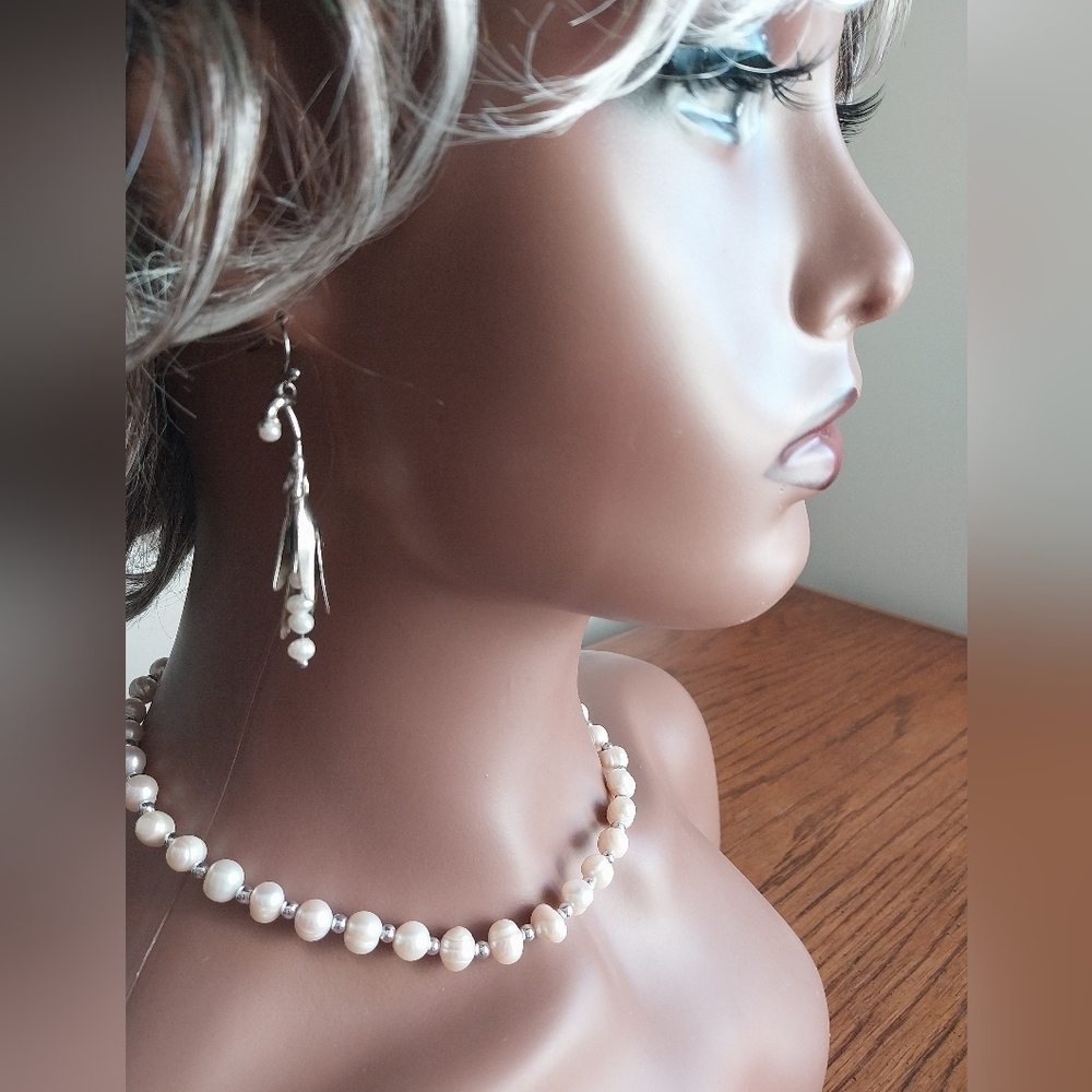 Freshwater  Pearl Necklace and Earring Set